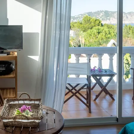 Vakantiehuis Casa En Ibiza Con Vistas Increibles En Playa Des Figueral