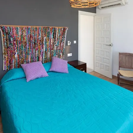 Casa En Ibiza Con Vistas Increibles En Playa Des Figueral
